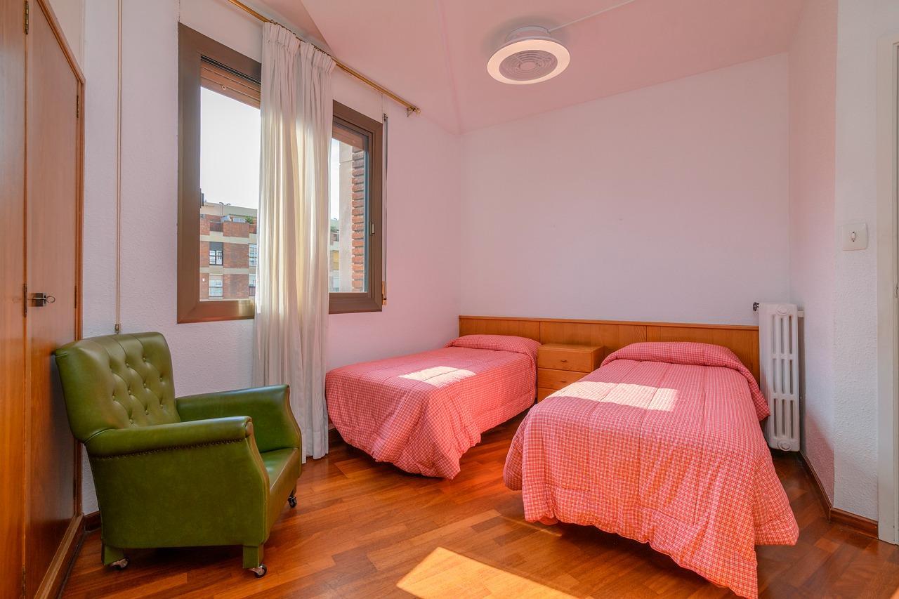 Piso – Barcelona 88.00 m2 photo15