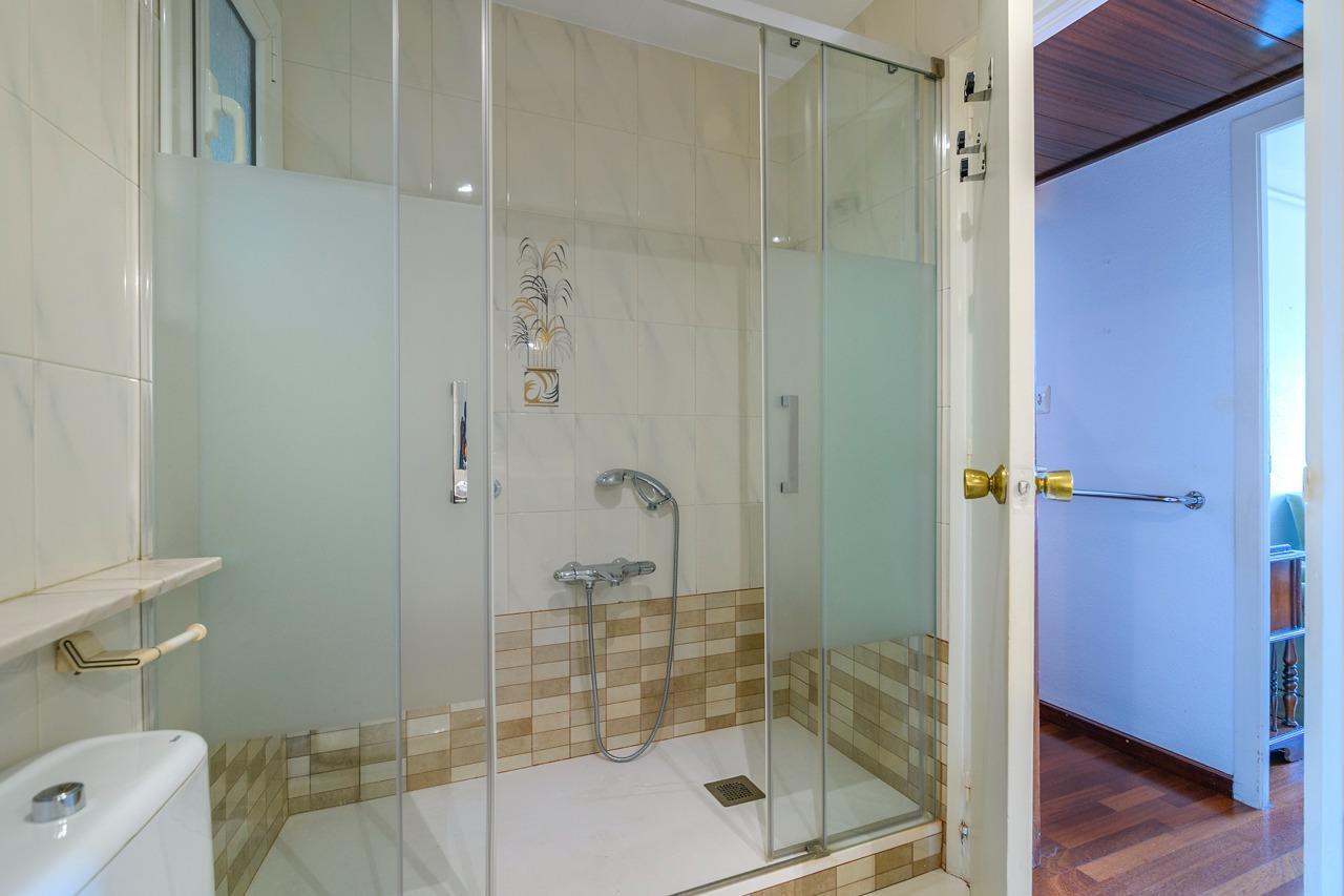 Piso – Barcelona 88.00 m2 photo24