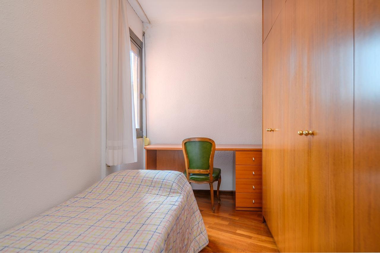 Piso – Barcelona 88.00 m2 photo21