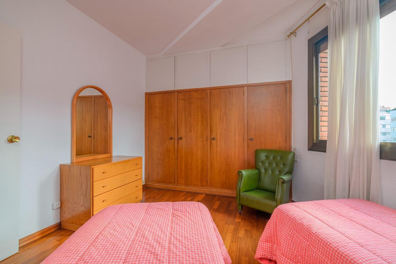 Piso – Barcelona 88.00 m2 photo17