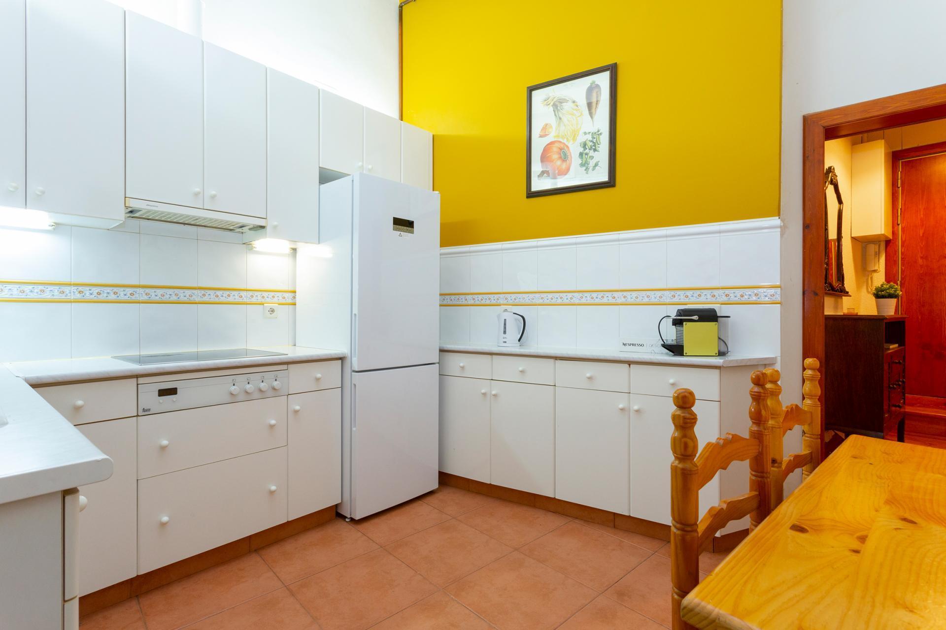 Piso – Barcelona 65.00 m2 photo9