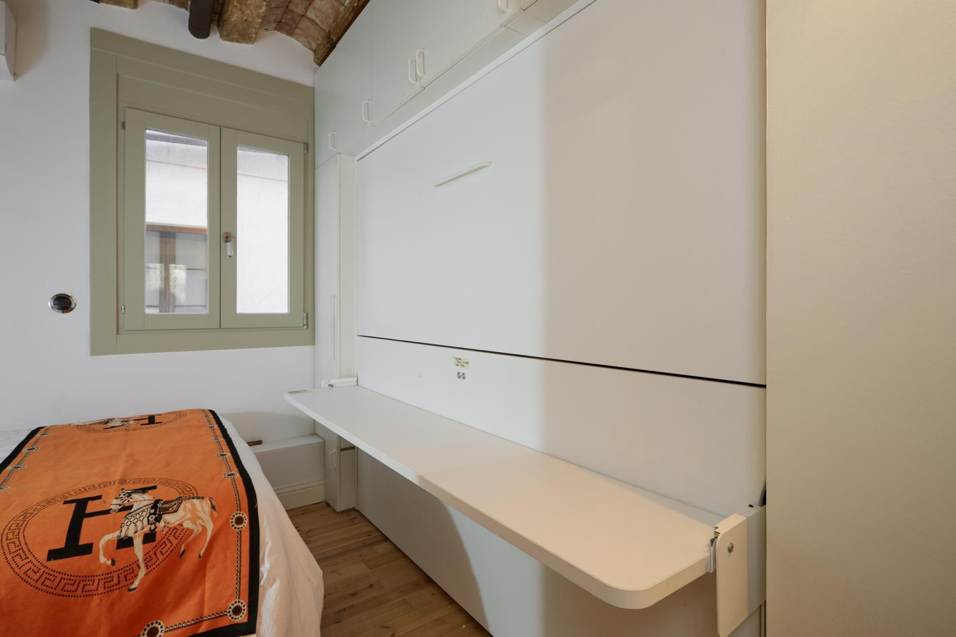 Piso – Barcelona 61.00 m2 photo22