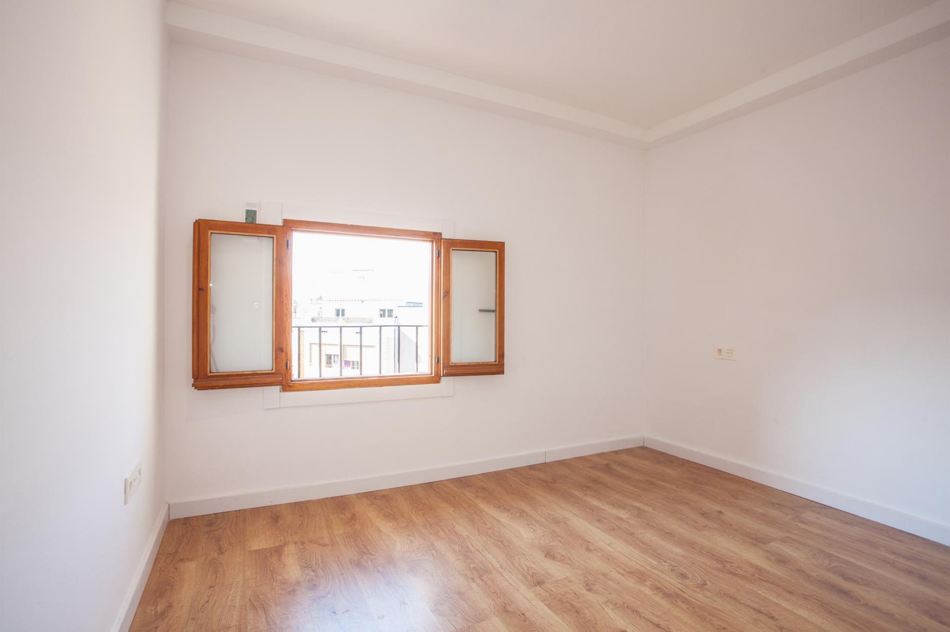 Piso – Barcelona 39.00 m2 photo2