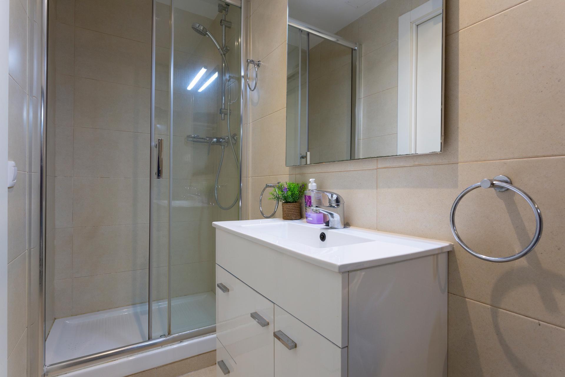 Piso – Barcelona 41.00 m2 photo18
