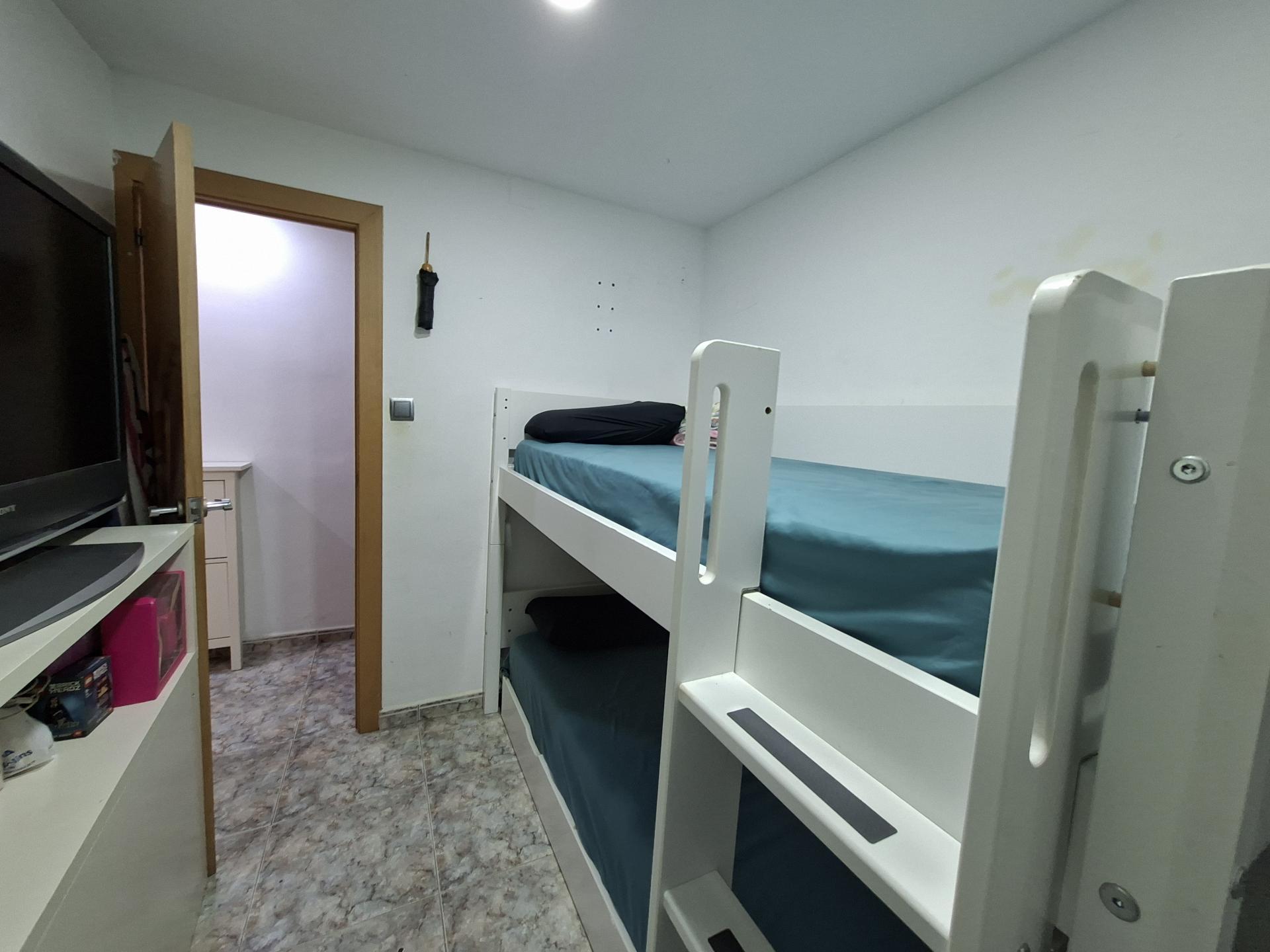 Piso – Hospitalet de Llobregat 69.00 m2 photo10