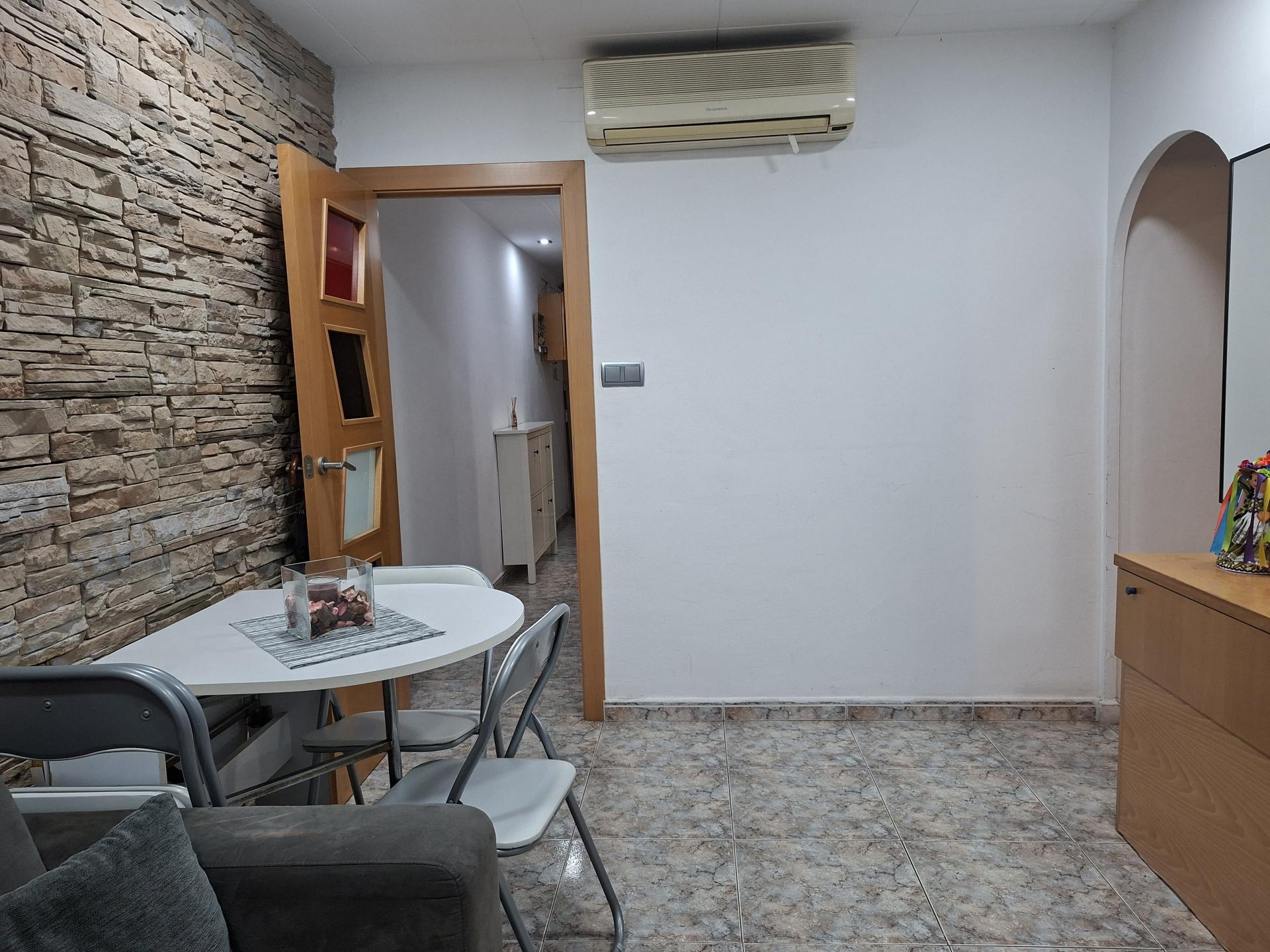 Piso – Hospitalet de Llobregat 69.00 m2 photo5