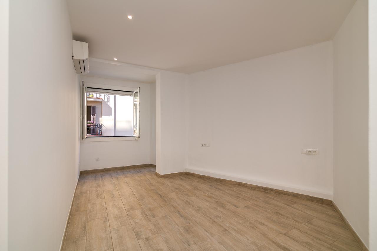 Piso – Barcelona 90.00 m2 photo3