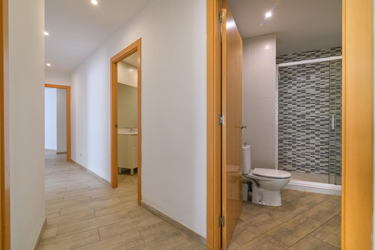 Piso – Barcelona 90.00 m2 photo24