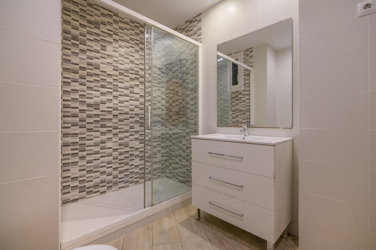 Piso – Barcelona 90.00 m2 photo26