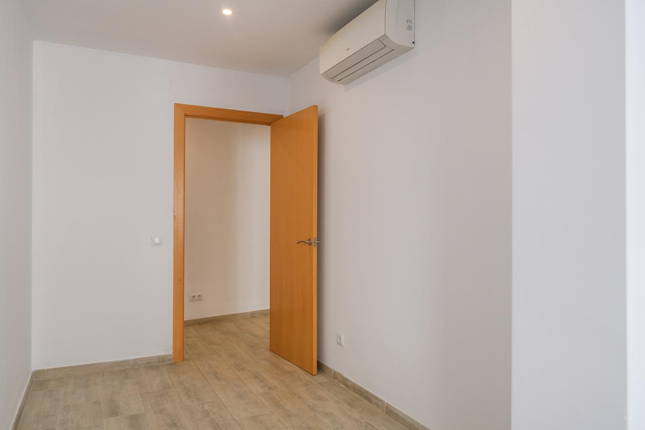 Piso – Barcelona 90.00 m2 photo20