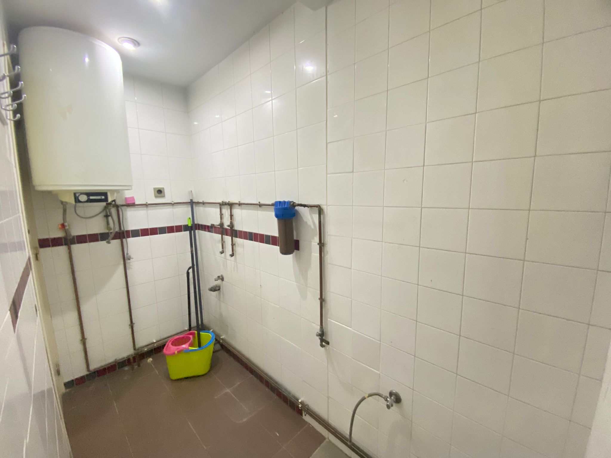 Local comercial – Barcelona 252.00 m2 photo3