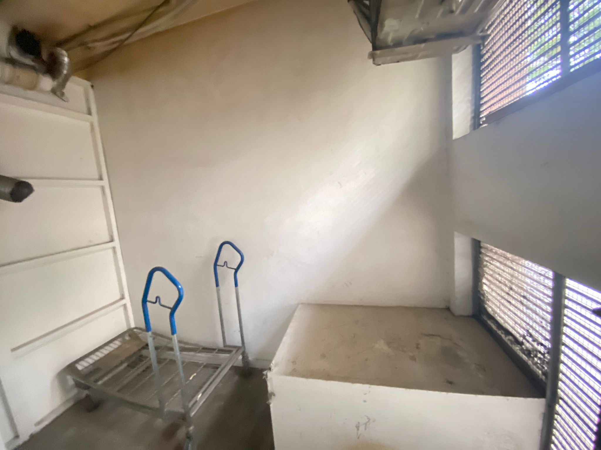 Local comercial – Barcelona 252.00 m2 photo8