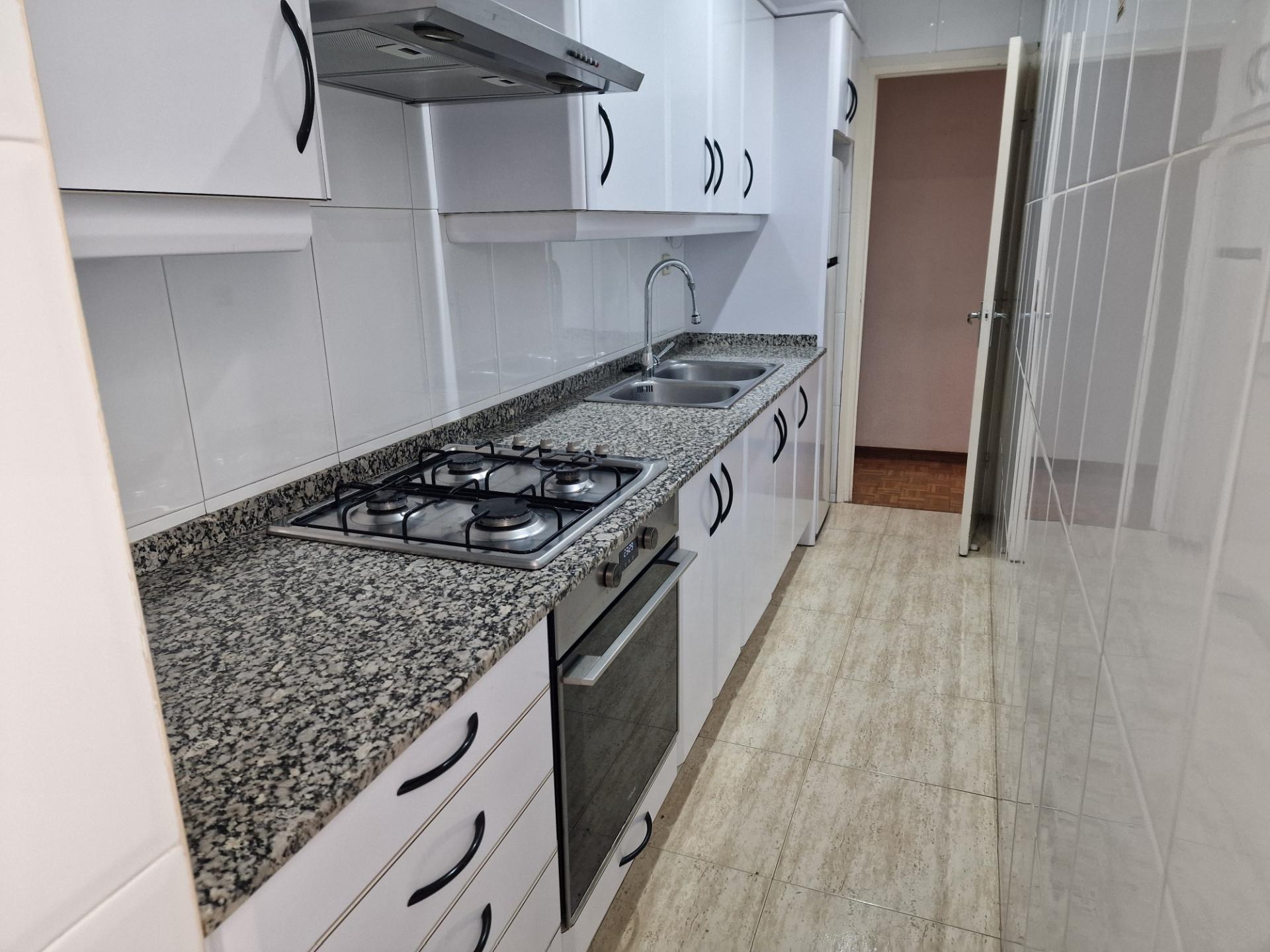 Pis – Barcelona 53.00 m2 photo11