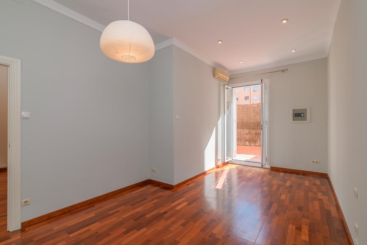 Piso – Barcelona 83.00 m2 photo13