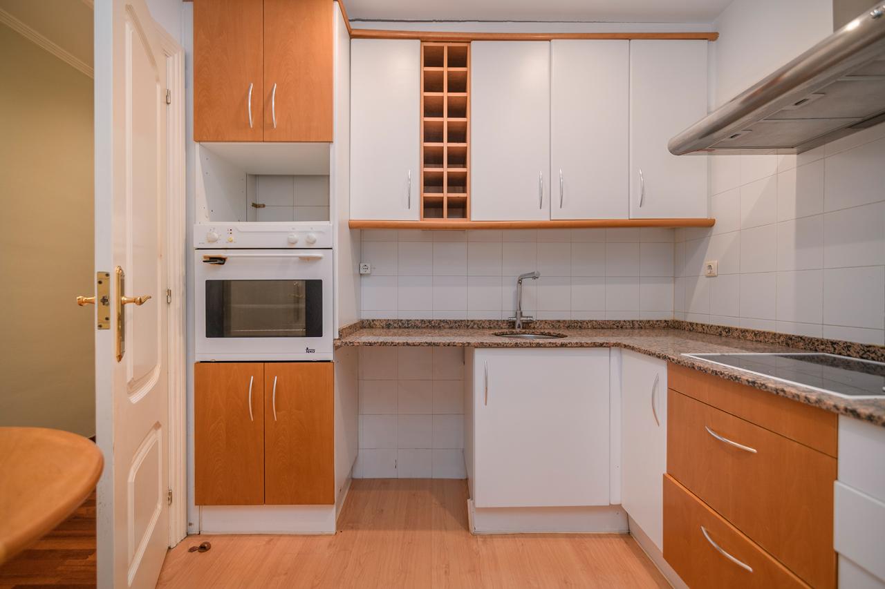 Piso – Barcelona 83.00 m2 photo24