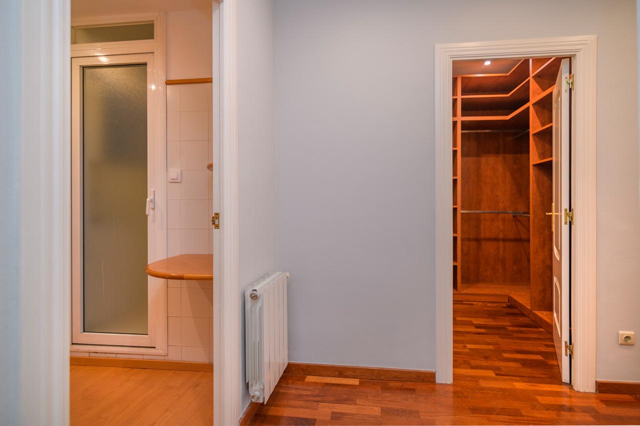 Piso – Barcelona 83.00 m2 photo23
