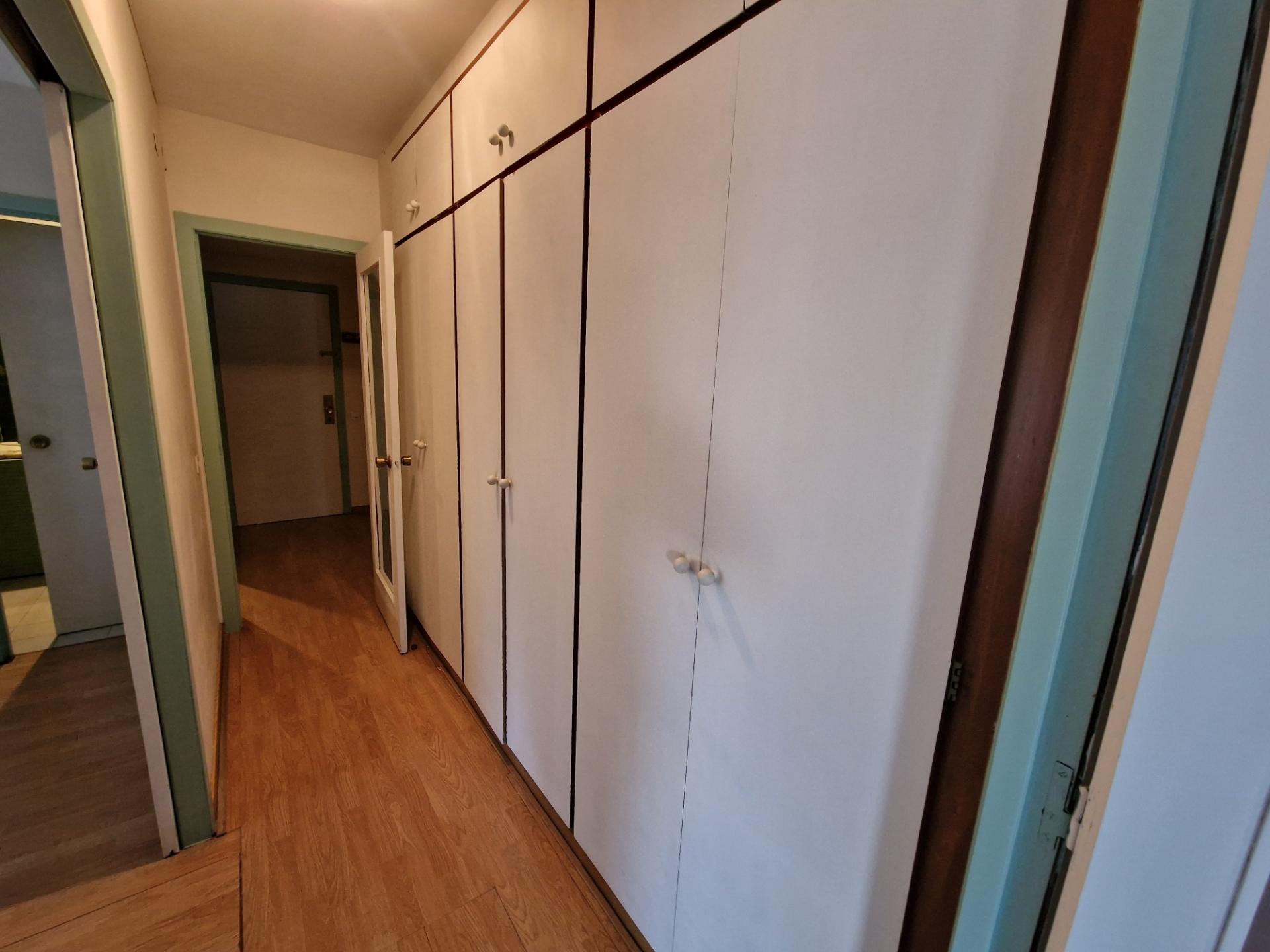 Piso – Sabadell 65.00 m2 photo11