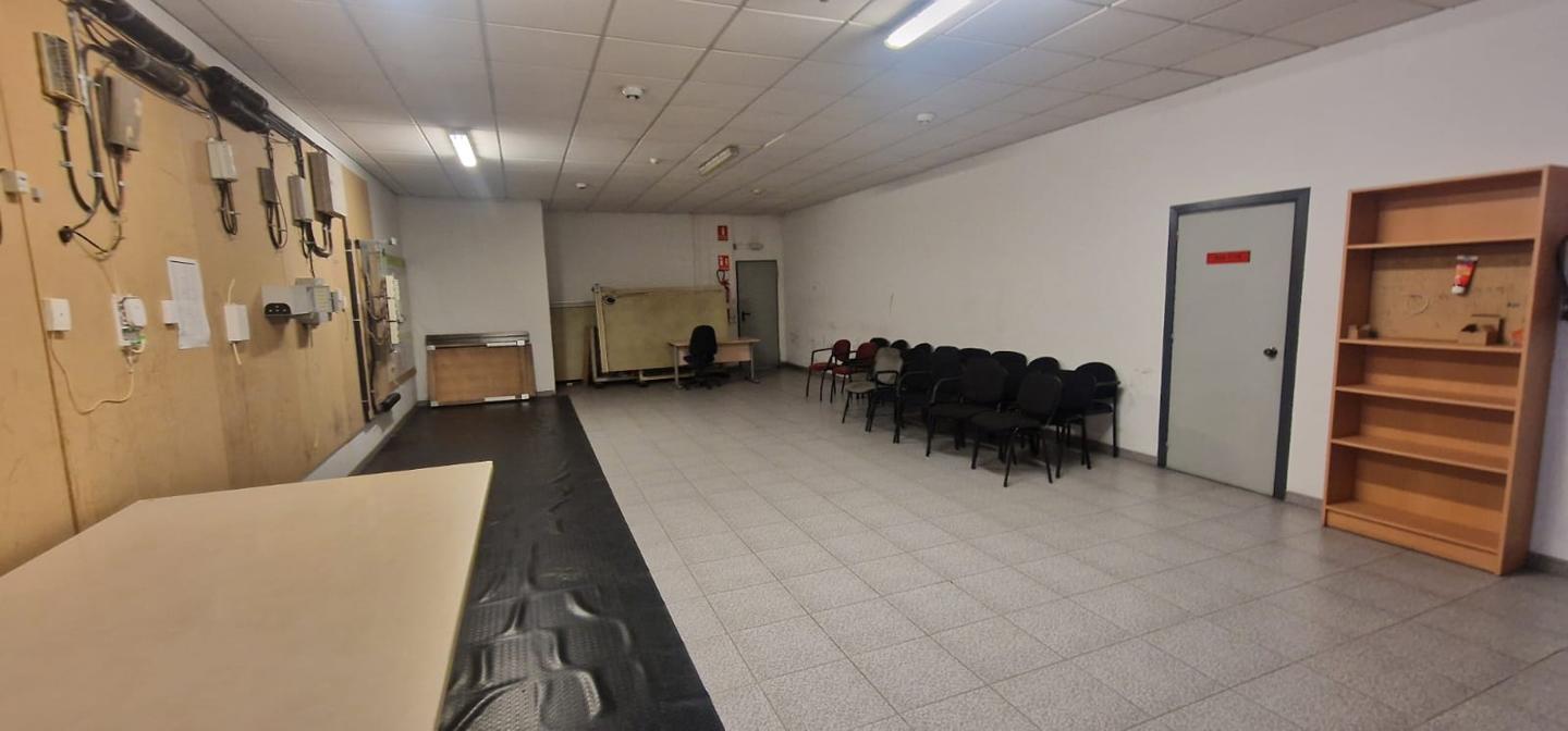 Nau industrial – Montcada i Reixac 2300.00 m2 photo8