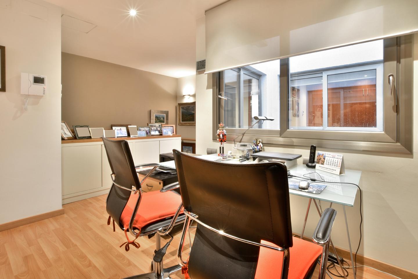 Unifamiliar adosada – Terrassa 187.00 m2 photo3