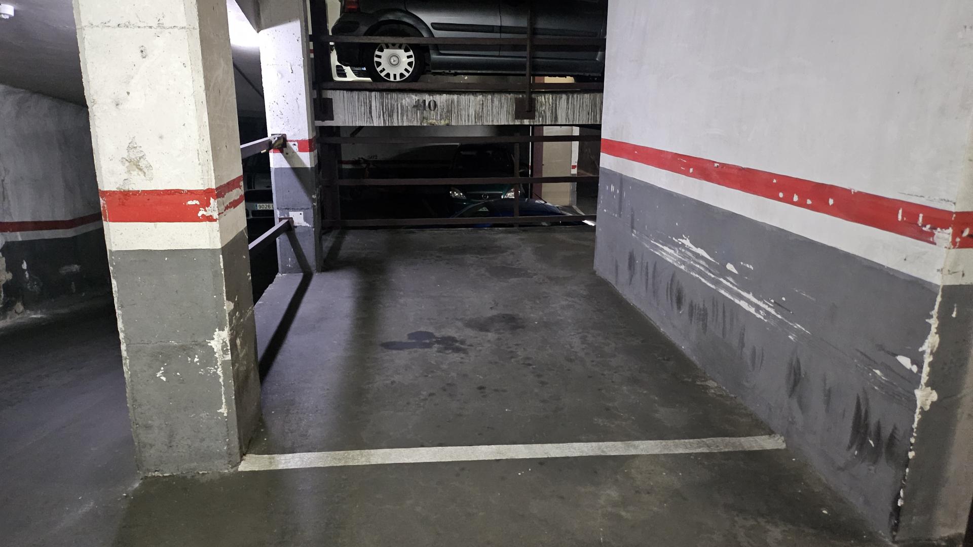 Plaza aparcamiento – Barcelona 12.00 m2 photo2