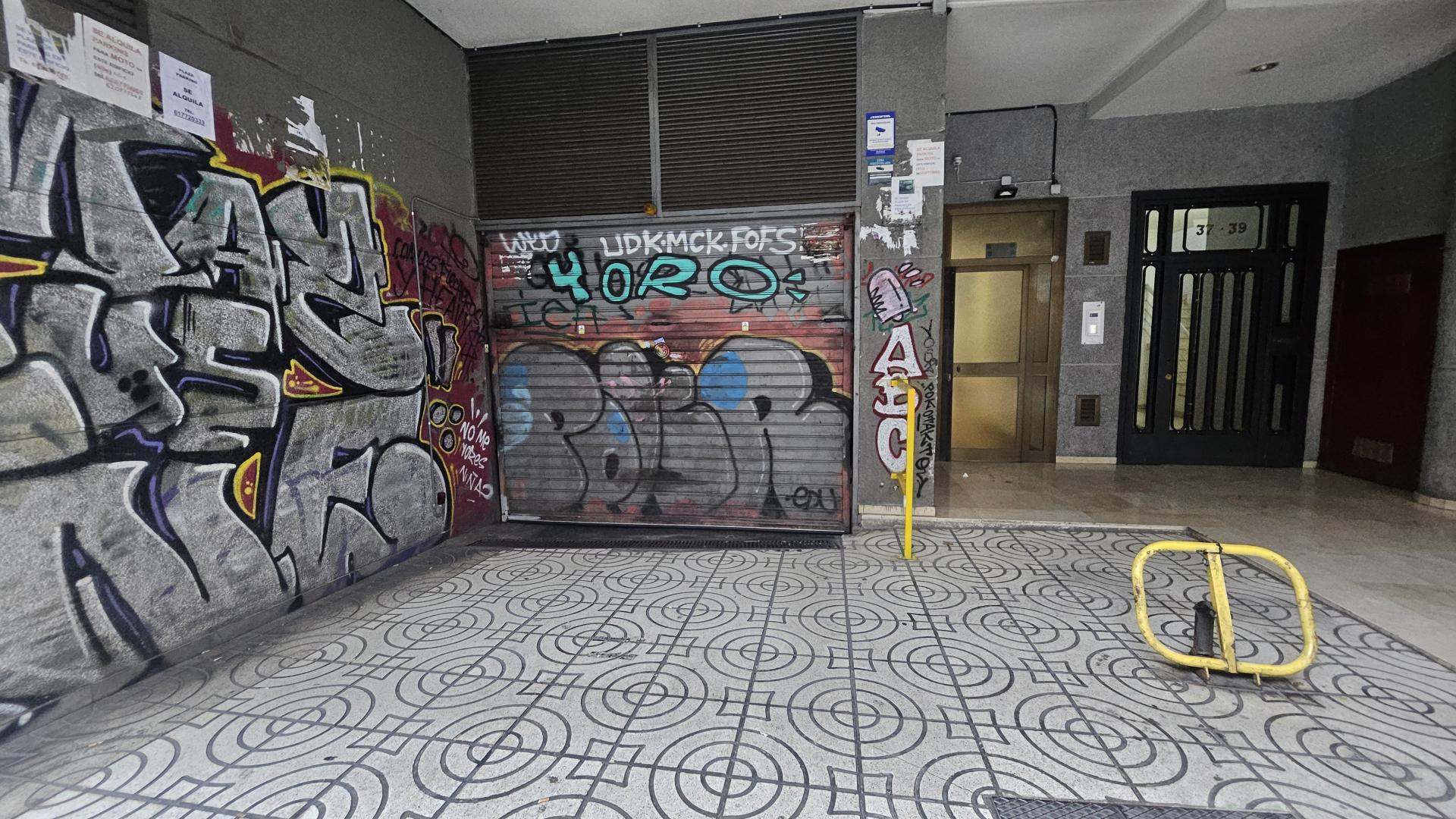 Plaza aparcamiento – Barcelona 12.00 m2 photo9