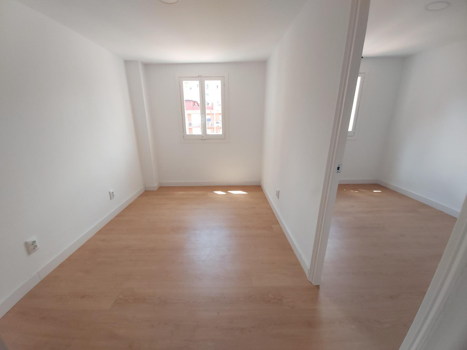Piso – Barcelona 41.00 m2 photo11