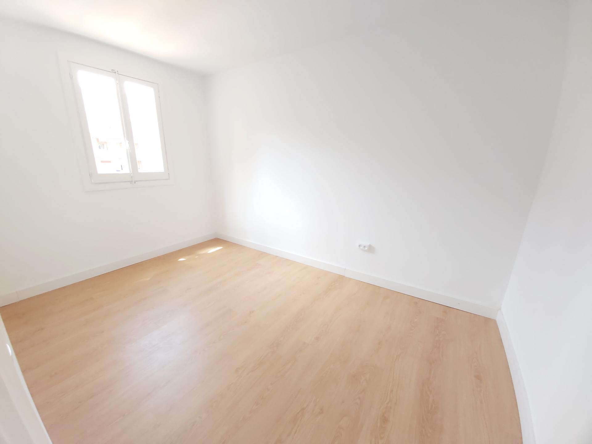 Piso – Barcelona 41.00 m2 photo3