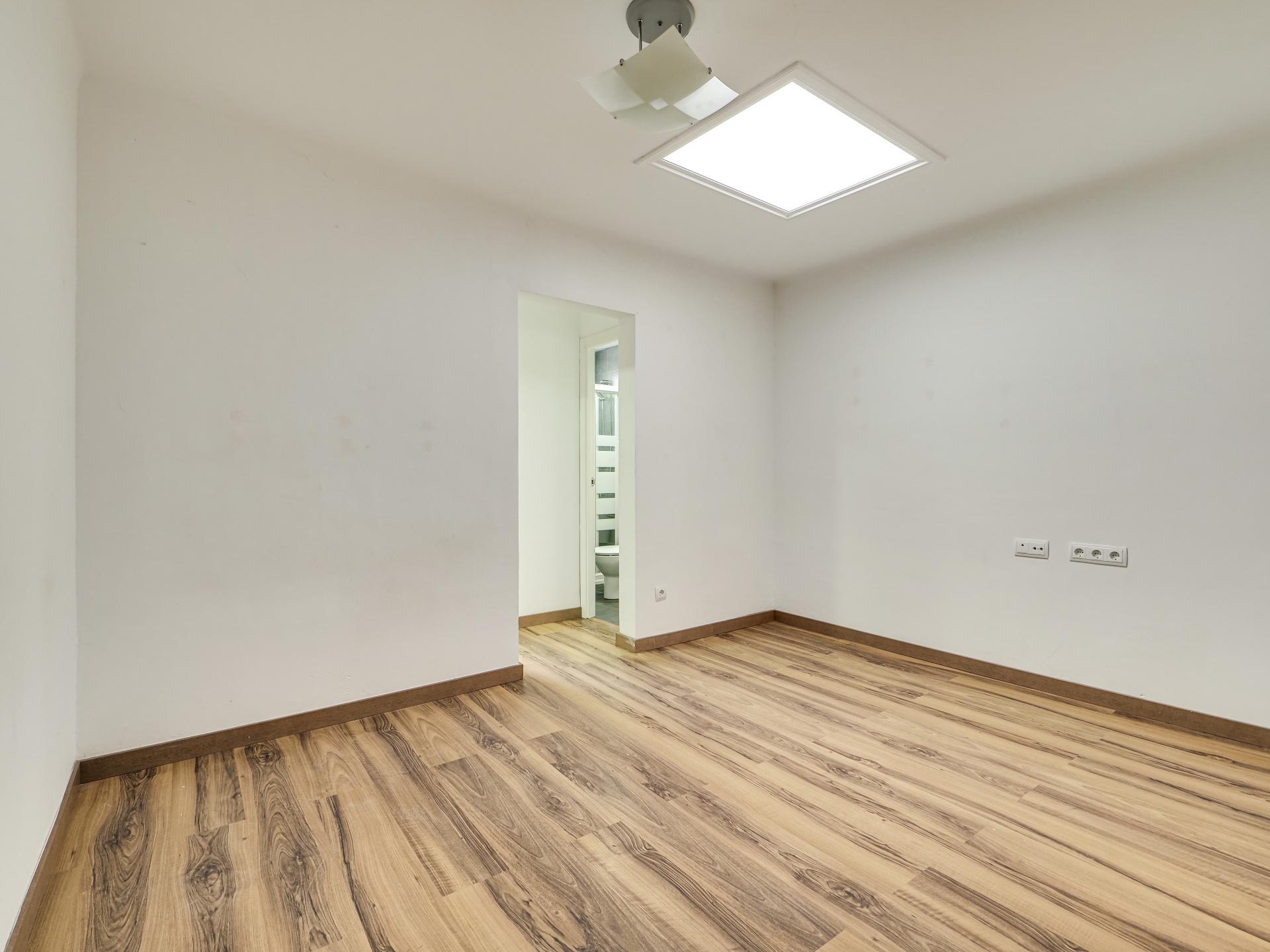 Piso – Barcelona 44.00 m2 photo37