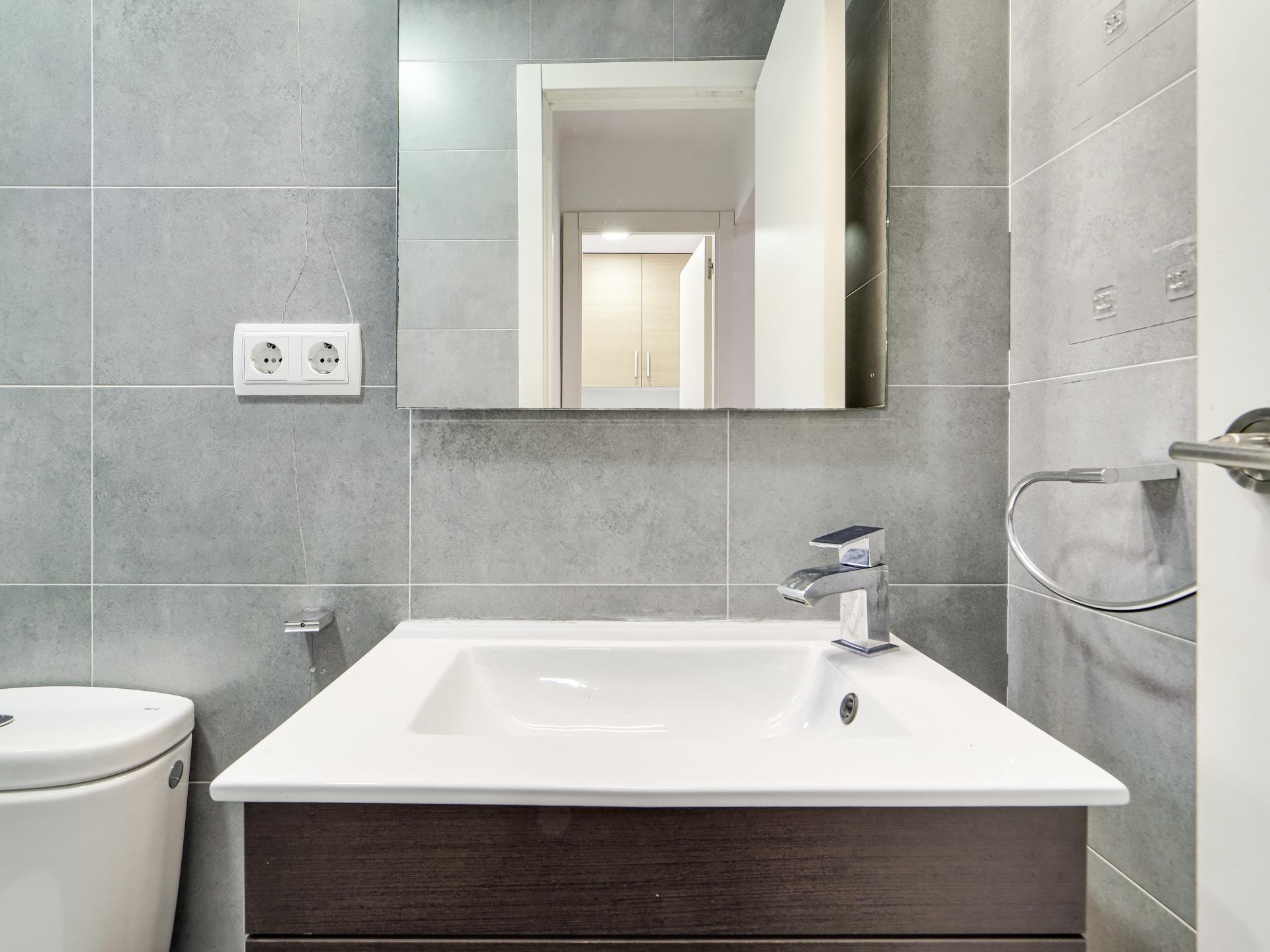 Piso – Barcelona 44.00 m2 photo40