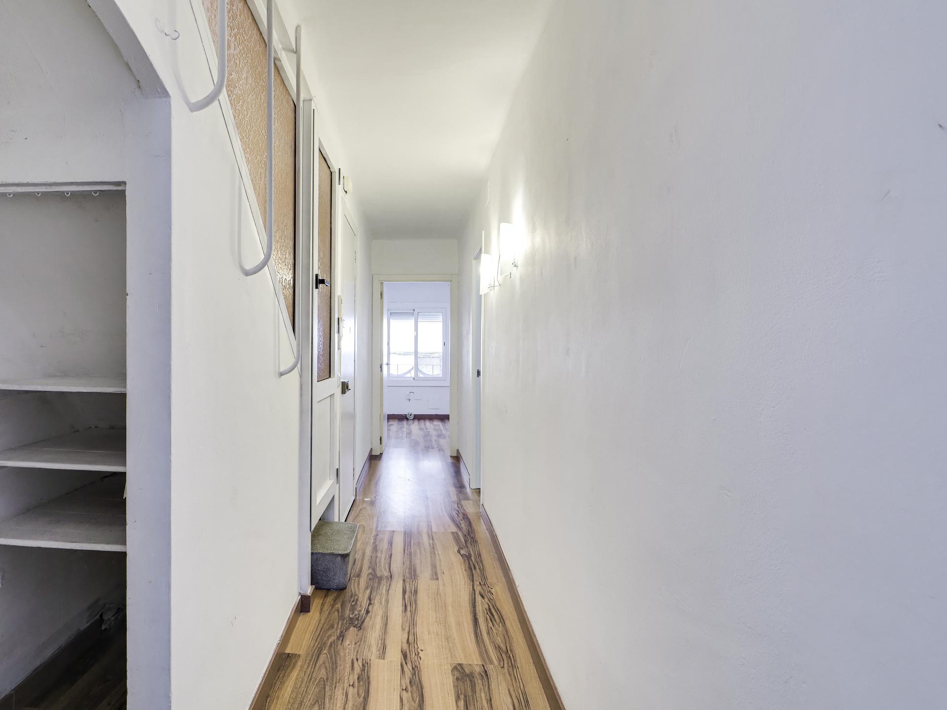 Piso – Barcelona 44.00 m2 photo15