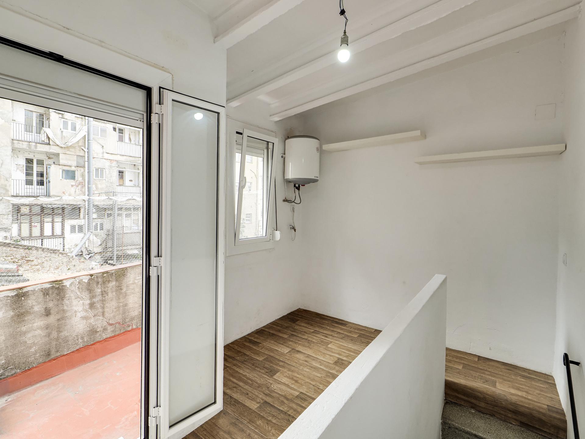 Piso – Barcelona 44.00 m2 photo10