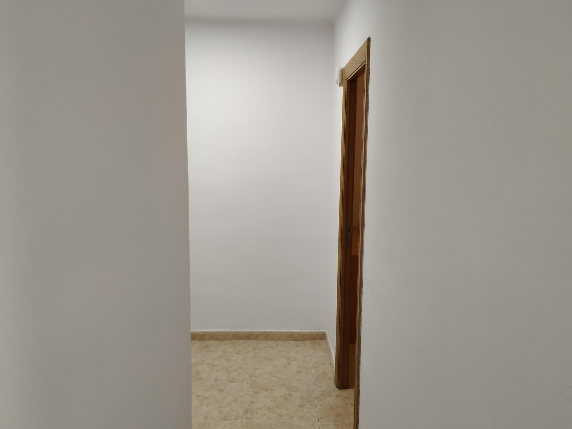 Piso – Hospitalet de Llobregat 74.00 m2 photo22