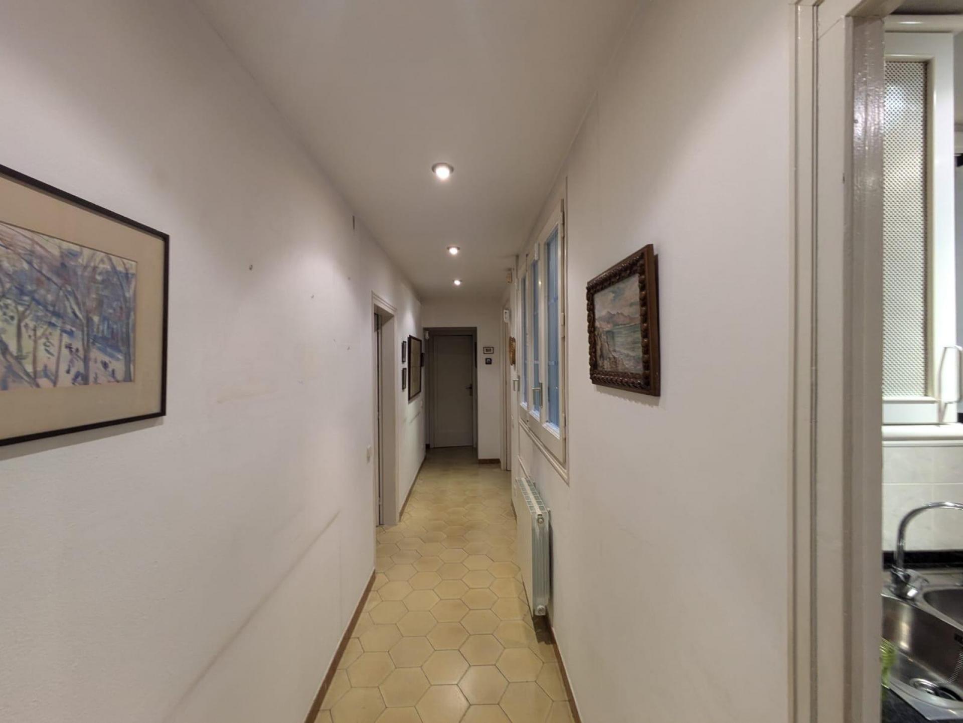 Piso – Barcelona 89.00 m2 photo14