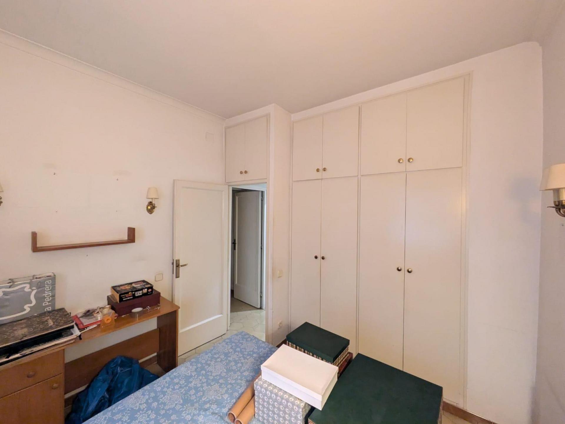 Piso – Barcelona 89.00 m2 photo22