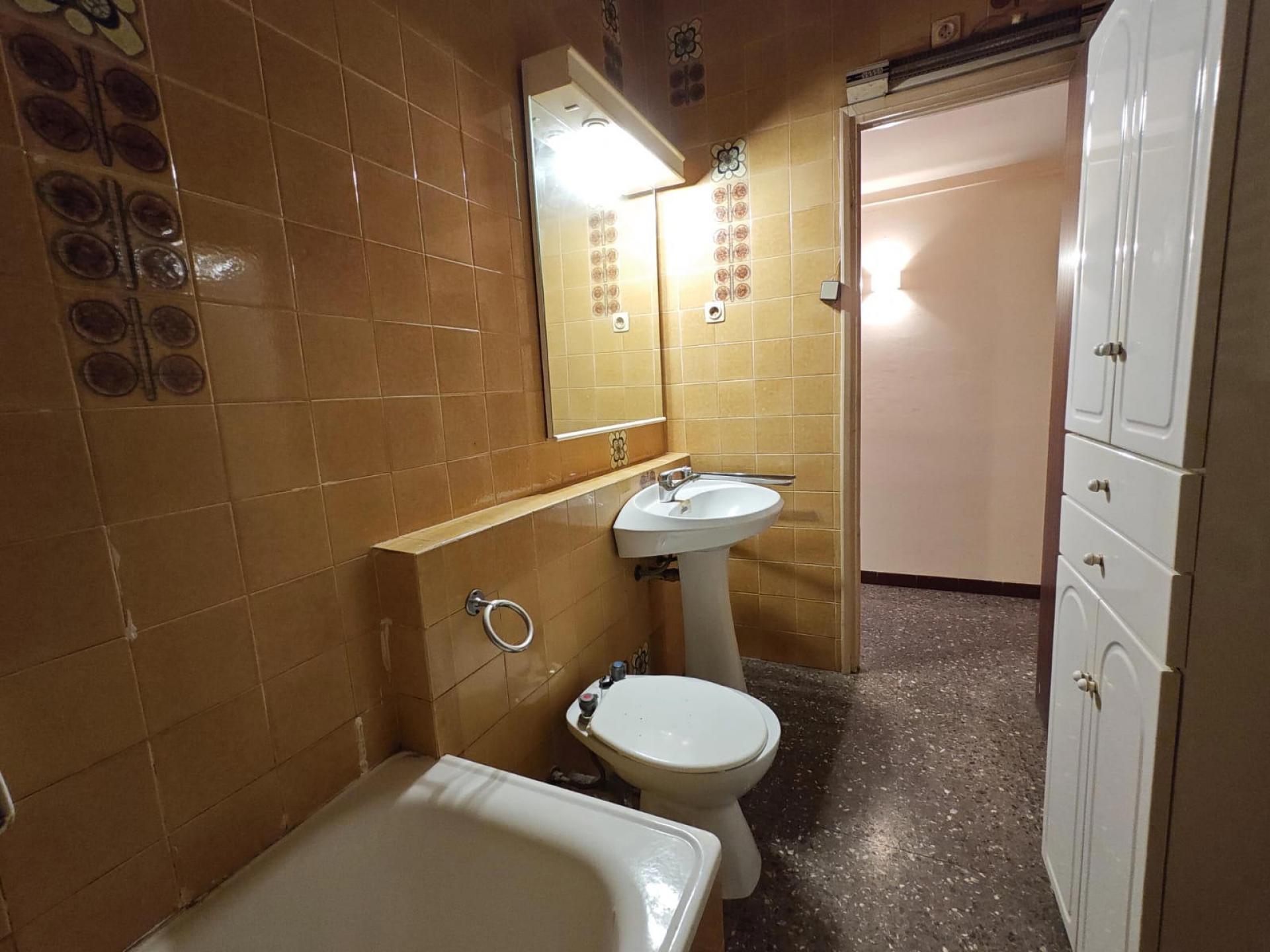 Piso – Barcelona 70.00 m2 photo25