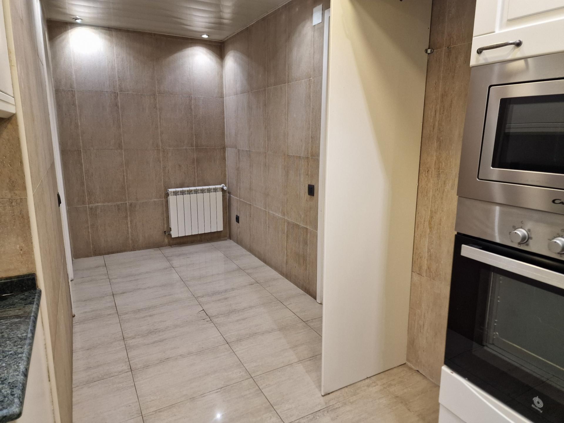 Piso – Barcelona 175.00 m2 photo9