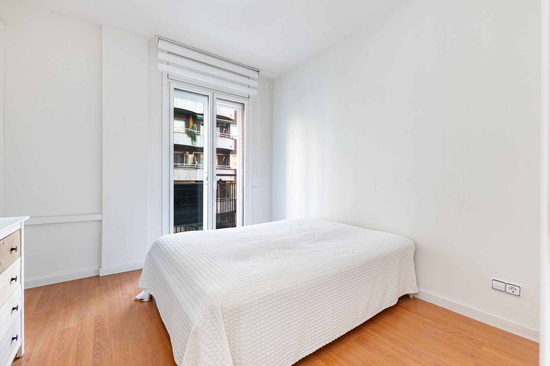 Piso – Barcelona 102.00 m2 photo10