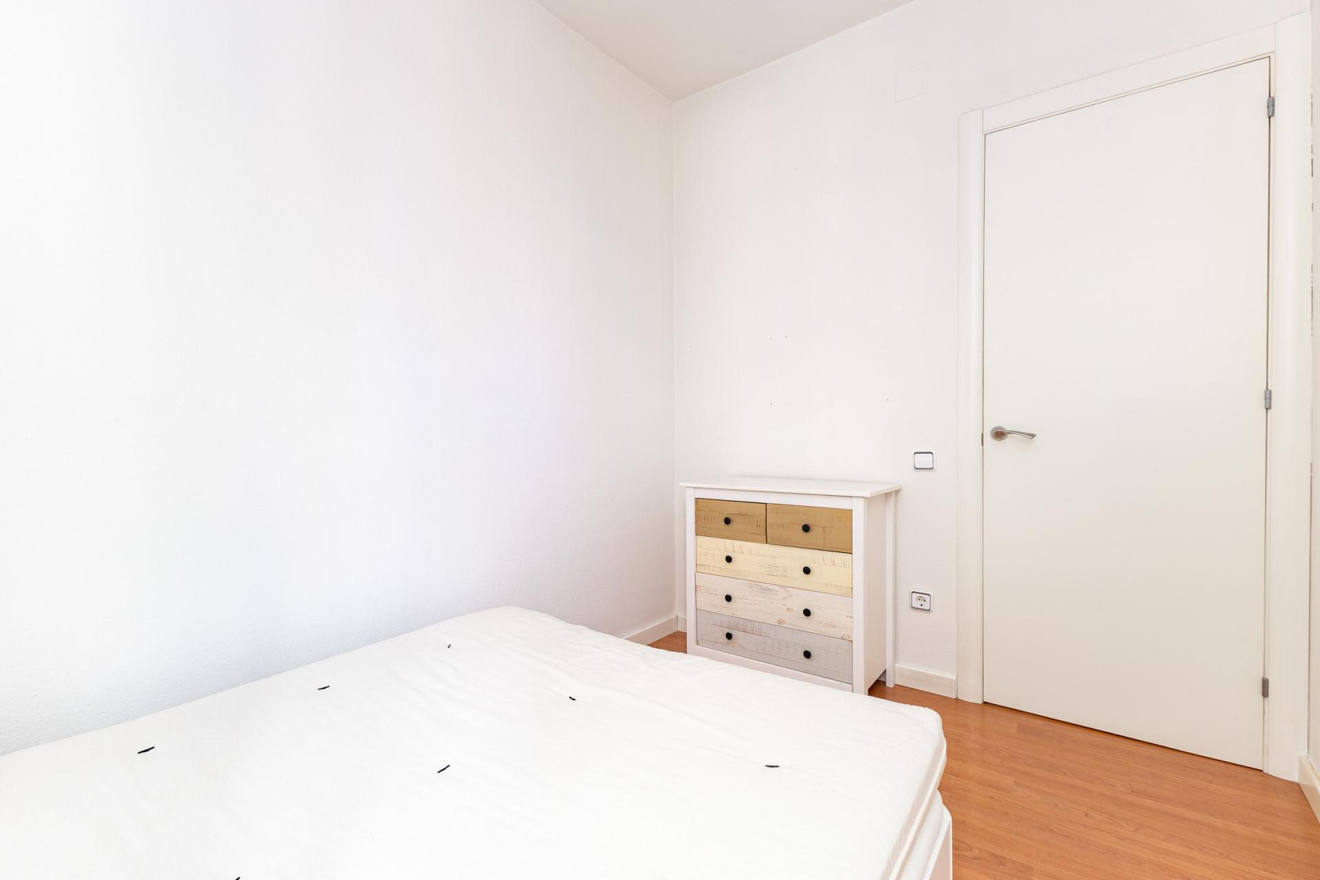 Piso – Barcelona 102.00 m2 photo14