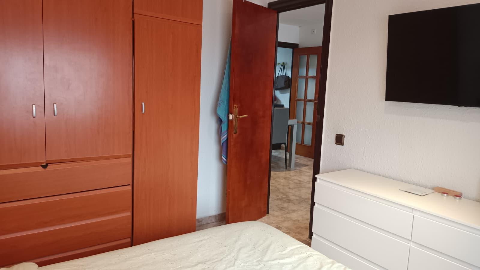 Piso – Cornellà de Llobregat 50.00 m2 photo13