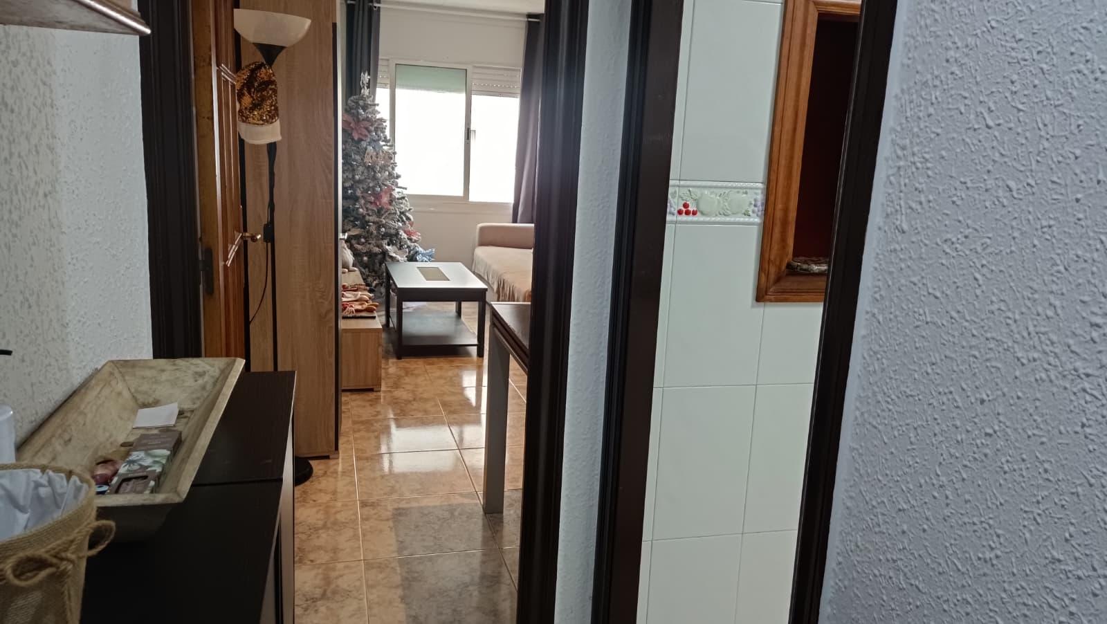 Piso – Cornellà de Llobregat 50.00 m2 photo16