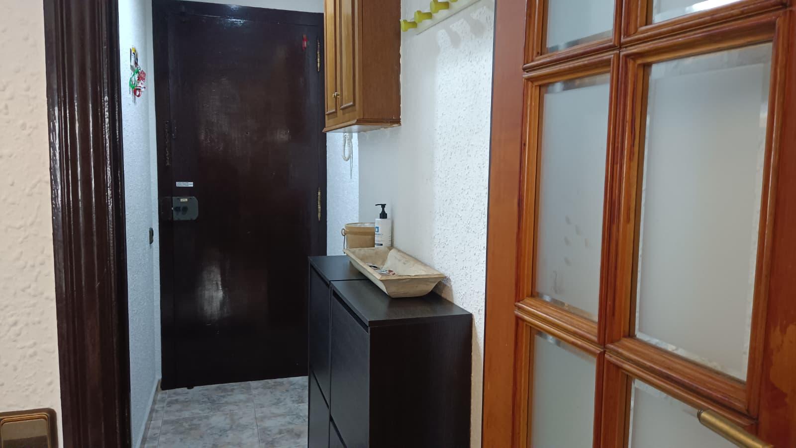 Piso – Cornellà de Llobregat 50.00 m2 photo17