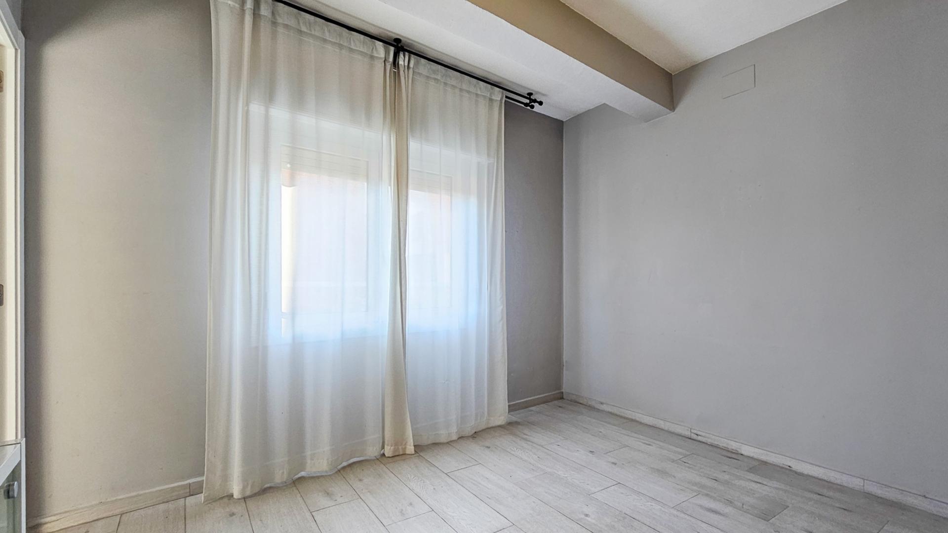 Piso – Barcelona 48.00 m2 photo20