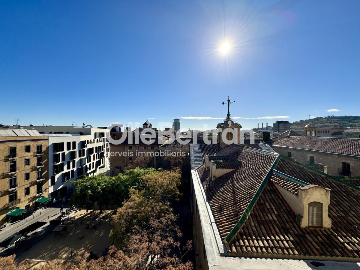 Piso – Barcelona 135.00 m2 photo23