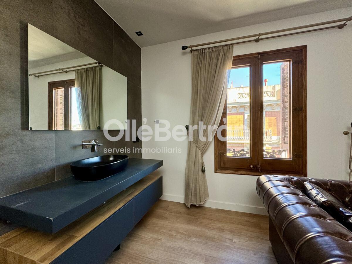 Piso – Barcelona 135.00 m2 photo31