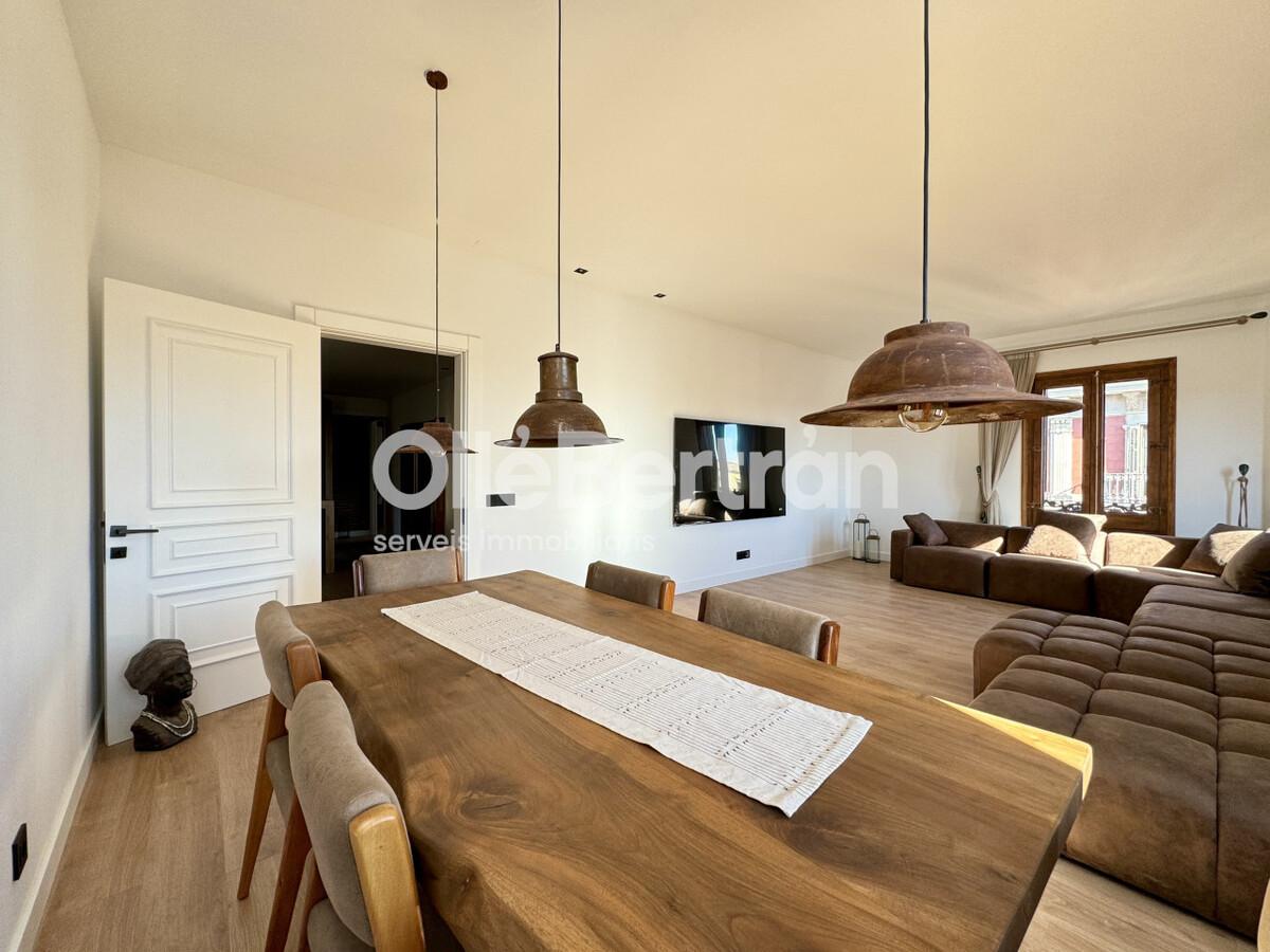 Piso – Barcelona 135.00 m2 photo3