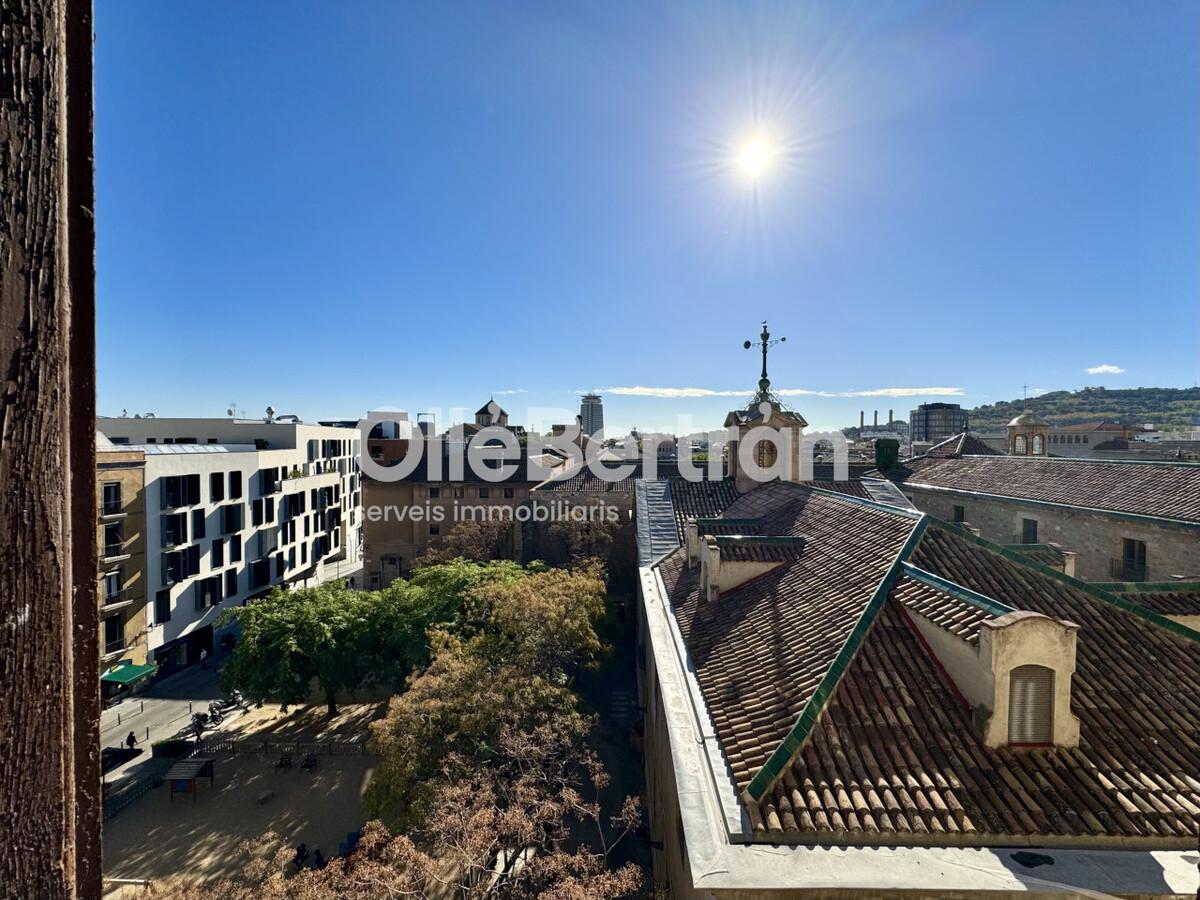 Piso – Barcelona 135.00 m2 photo21