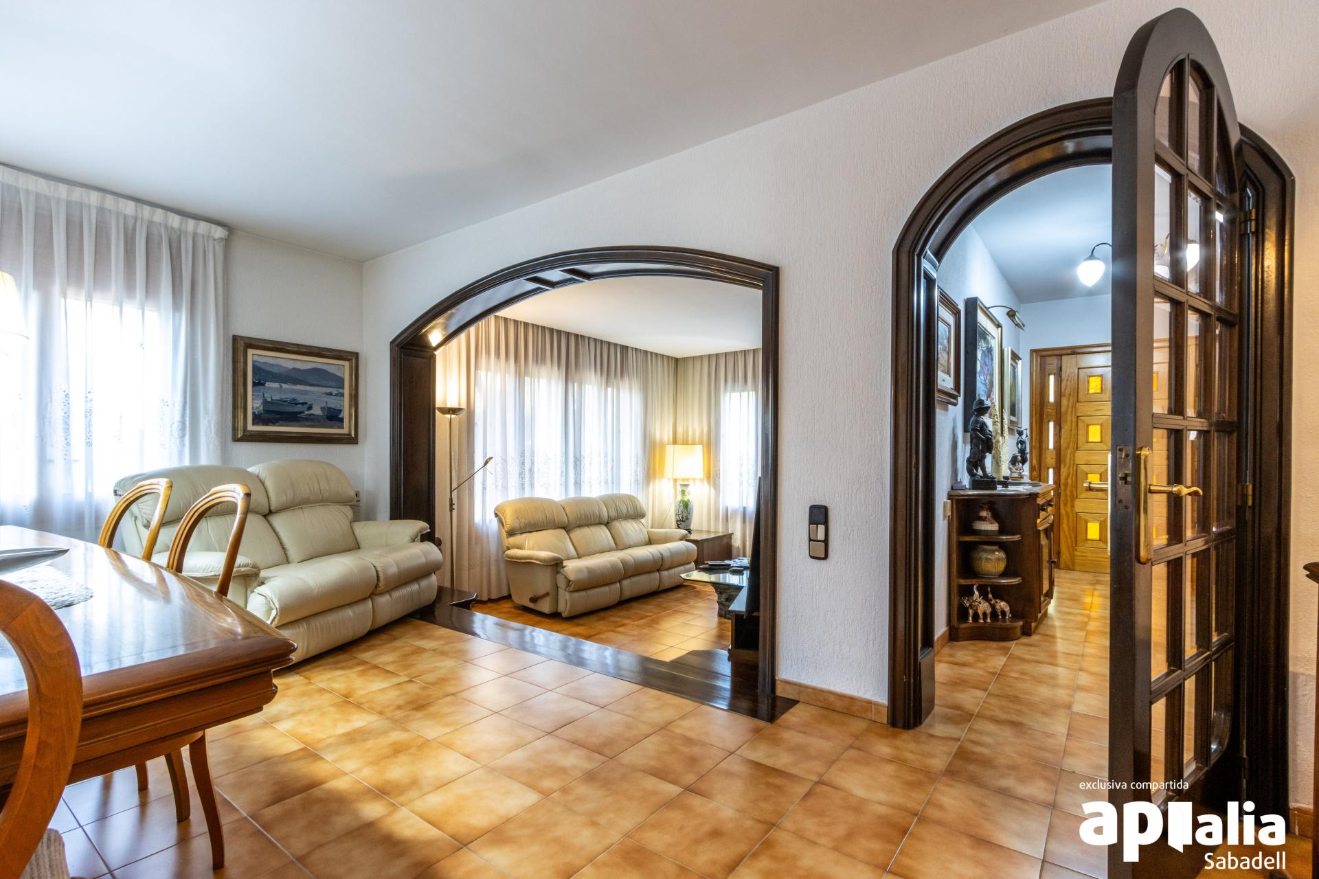 Unifamiliar aislada – Castellar del Vallès 333.00 m2 photo11