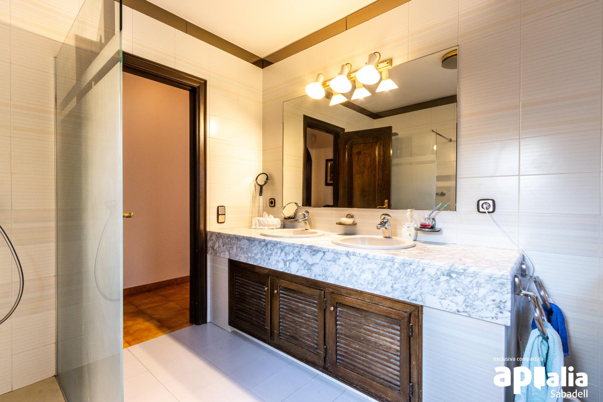 Unifamiliar aislada – Castellar del Vallès 333.00 m2 photo30