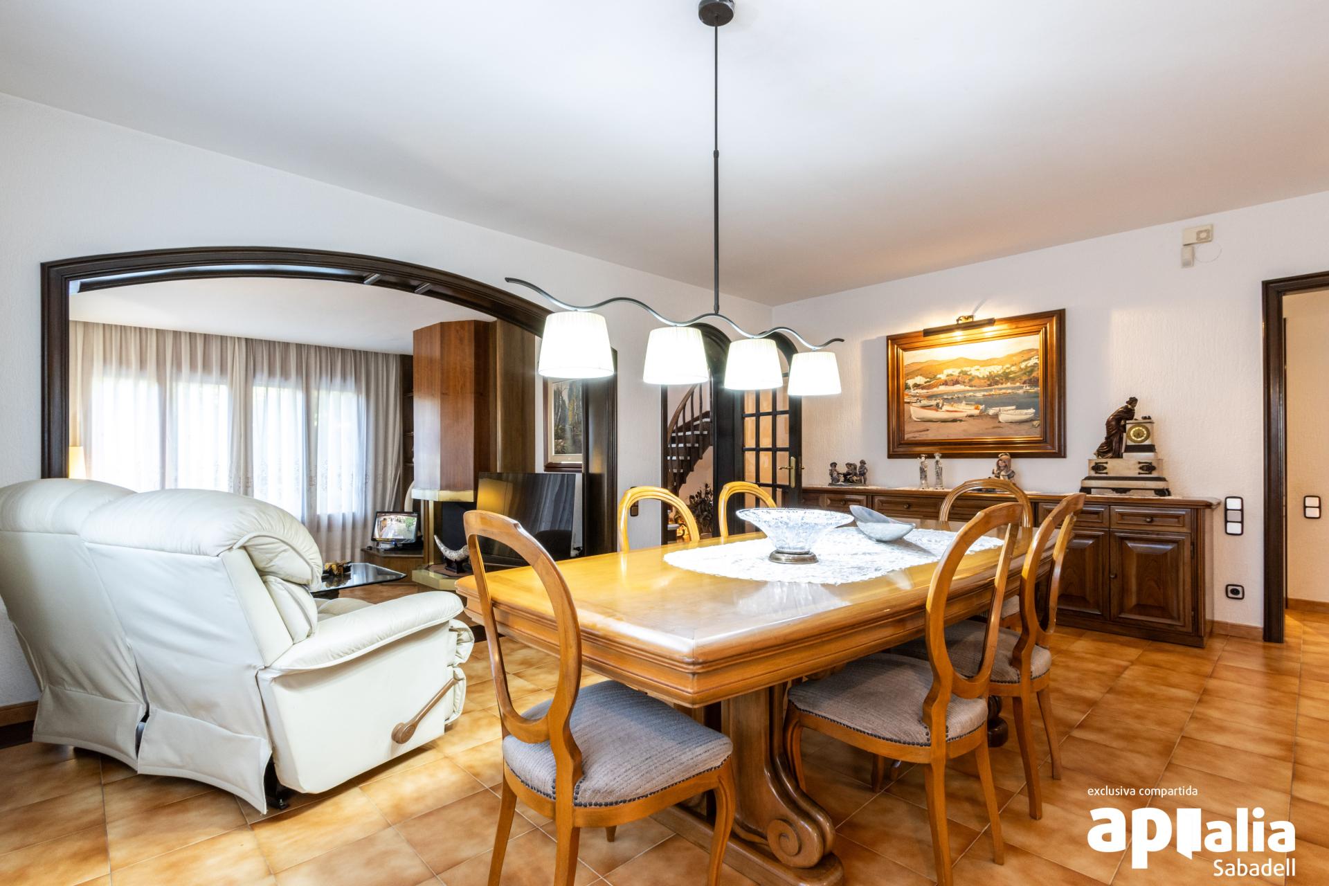 Unifamiliar aislada – Castellar del Vallès 333.00 m2 photo10