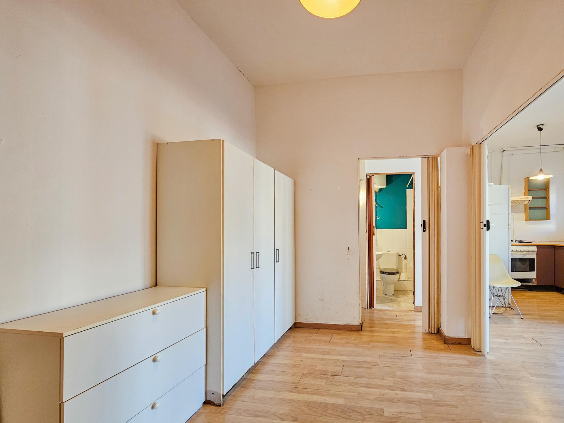 Piso – Barcelona 38.00 m2 photo12